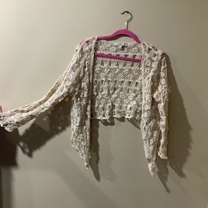 Women’s crotchet cardigan